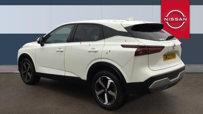 Nissan Qashqai 1.3 DiG-T MH N-Connecta 5dr Petrol Hatchback